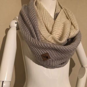 The north face Hudson scarf